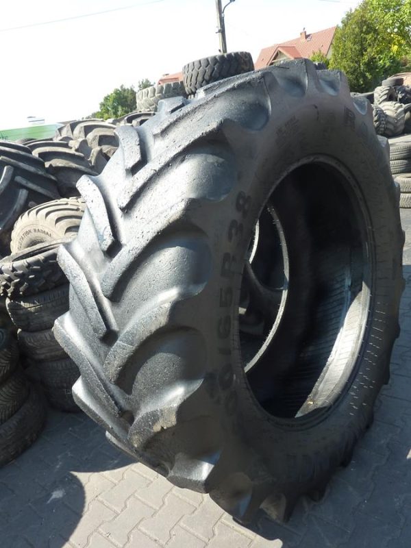2 x Opona używana rolnicza 600/65R38 ADVANCE RADIAL 900zł W3364 - obrazek 2