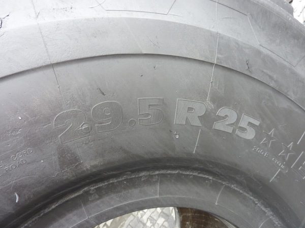 Opona używana przemysłowa 29.5R25 MICHELIN X-SLIPER 2200zł W3367 - obrazek 3