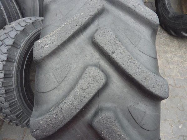 Opona używana przemysłowa 340/85R24 13.6R24 LINGLONG LR861; 700zł W3369 - obrazek 7