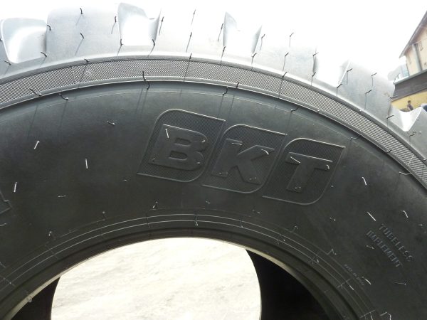 Opona używana rolnicza 650/50R22.5 BKT RIDE MAX FL693M 2800zł W3378 - obrazek 12