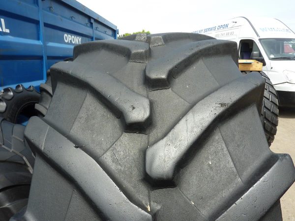 2x Opona używana rolnicza 710/60R34 TRELLEBORG TM900; 3000zł W3392 - obrazek 7