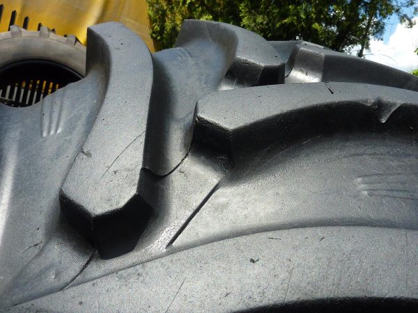 Opona używana rolnicza 600/65R38 OZKA AGRO10; 2000zł W3399 - obrazek 7