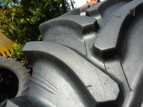 Opona używana rolnicza 600/65R38 OZKA AGRO10; 2000zł W3399 - obrazek 9