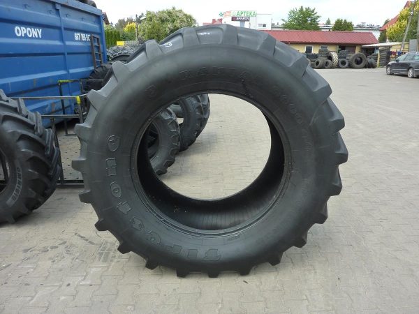 Opona używana rolnicza 650/65R38 FIRESTONE RADIAL 9000; 3000zł W3421 - obrazek 2