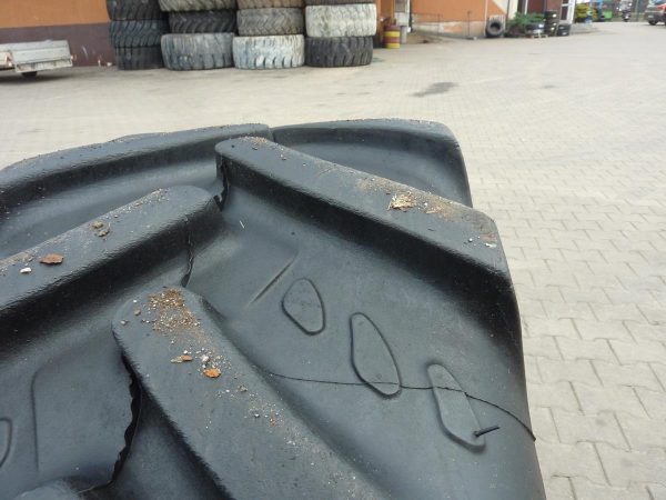 Opona używana rolnicza 360/70R24 KLEBER FITKER 1000zł W3423 - obrazek 5