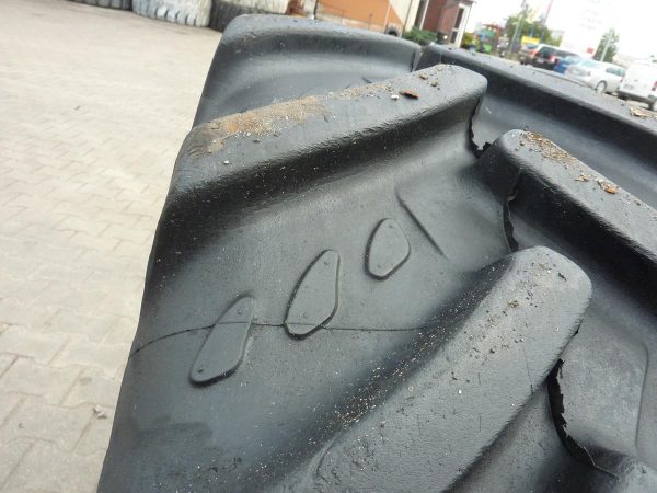 Opona używana rolnicza 360/70R24 KLEBER FITKER 1000zł W3423 - obrazek 7