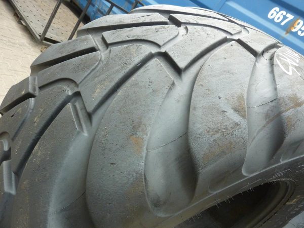 Opona używana rolnicza 600/55R26.5 MITAS AGRI TERRA 02; 2600zł W3428 - obrazek 6
