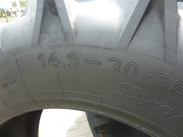 Opona używana rolnicza 14.9-30 CONTINENTAL AS FARMER 1100zł W3429 - obrazek 3