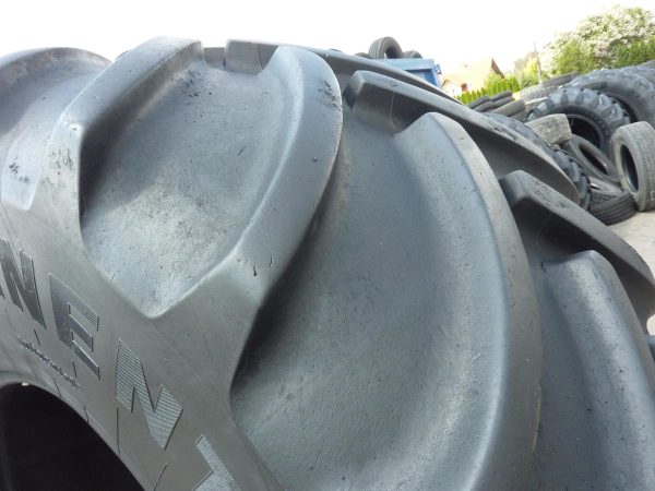 2x Opona używana rolnicza 900/60R32 CONTINENTAL SVT 4400zł W3443 - obrazek 6