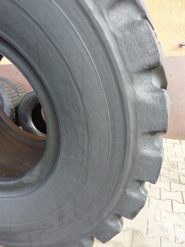 Opona używana przemysłowa 35/65R33 BRIDGESTONE V-STEEL N 7900zł W2763 - obrazek 10