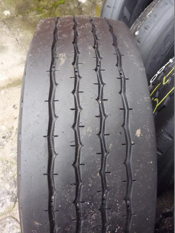 Opona używana ciężarowa 225/75R17.5 KORMORAN ROADS 250zł C1553 - obrazek 5
