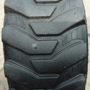 Opona używana 12-16.5 ; 305/70-16.5 CAMSO SKS 532; 400zł W3481