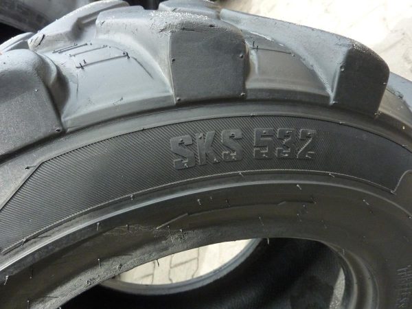 Opona używana 12-16.5 ; 305/70-16.5 CAMSO SKS 532; 400zł W3481 - obrazek 11