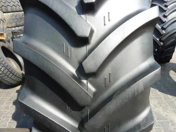 Opona używana rolnicza 710/70R38 MITAS RD-03; 3800zł W3487 - obrazek 6