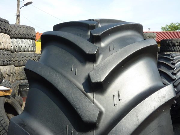 Opona używana rolnicza 710/70R38 MITAS RD-03; 3800zł W3487 - obrazek 8