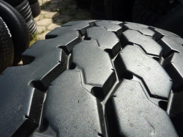 Opona używana ciężarowa 10R22.5 BRIDGESTONE M840; 500zł C2086 - obrazek 8