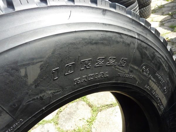 Opona używana ciężarowa 10R22.5 BRIDGESTONE M840; 500zł C2086 - obrazek 9
