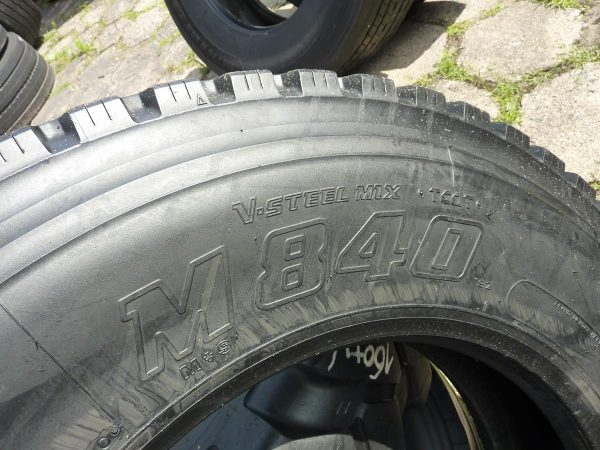 Opona używana ciężarowa 10R22.5 BRIDGESTONE M840; 500zł C2086 - obrazek 11