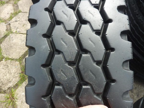 Opona używana ciężarowa 11R22.5 BRIDGESTONE M840; 600zł C2087 - obrazek 4