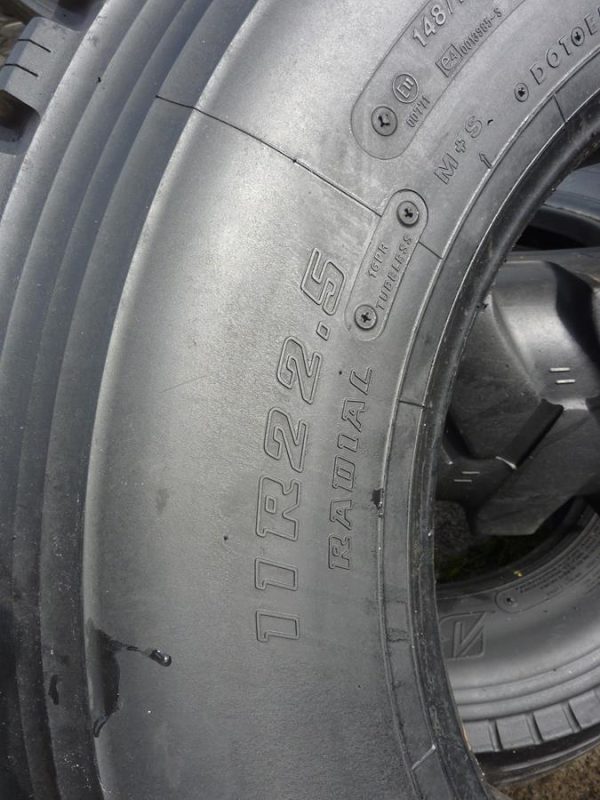 Opona używana ciężarowa 11R22.5 BRIDGESTONE M840; 600zł C2087 - obrazek 3