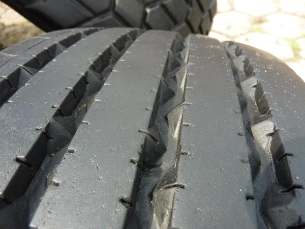 Opona używana ciężarowa 245/70R19.5 WINDPOWER WTL32; 400zł C2088 - obrazek 7