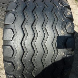Opona używana rolnicza 15.0/55-17 BKT AW705; 200zł W3497