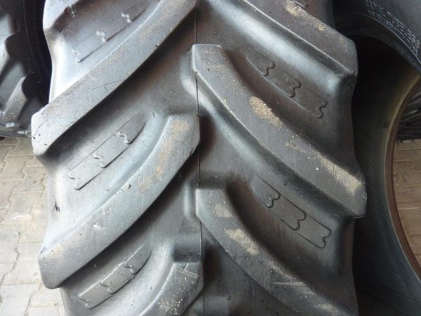 Opona używana rolnicza 440/65R28 BKT AGRIMAX RT657; 1200zł W3508 - obrazek 11