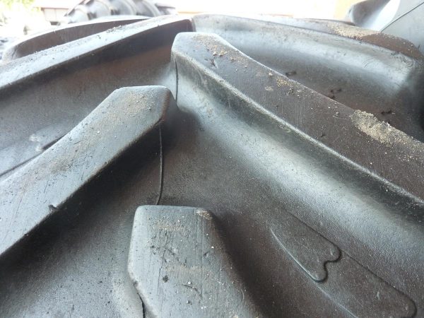 Opona używana rolnicza 440/65R28 BKT AGRIMAX RT657; 1200zł W3508 - obrazek 6