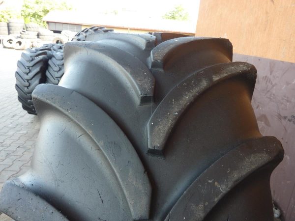 Opona używana rolnicza 540/65R30 VREDESTEIN TRAXION+ 1300zł W3509 - obrazek 6