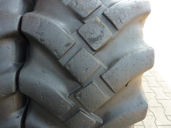 2 x Opona używana przemysłowa 445/65R22.5 AEOLUS AGP 23; 1250zł W3519 - obrazek 3