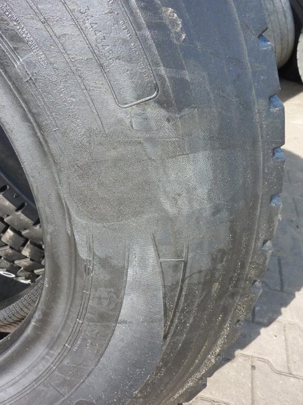 Opona używana ciężarowa 325/95R24 12.00R24 GOODYEAR OMNITRAC MSD II 700zł C2108 - obrazek 10