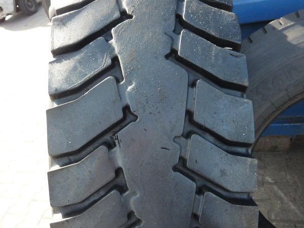 Opona używana ciężarowa 325/95R24 12.00R24 GOODYEAR OMNITRAC MSD II 700zł C2108 - obrazek 4