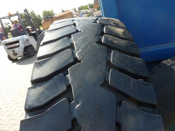 Opona używana ciężarowa 325/95R24 12.00R24 GOODYEAR OMNITRAC MSD II 700zł C2108 - obrazek 5