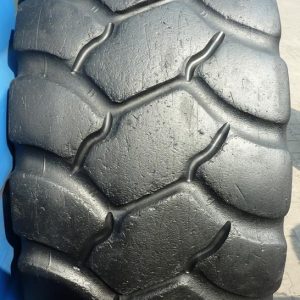 Opona używana przemysłowa 23.5R25 GOODYEAR RT38; 2500zł W3532