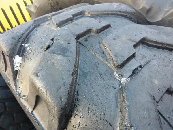 2x Opona używana przemysłowa 16.9-24 ; 440/80-24 CAMSO BACKHOE 900zł W2923 - obrazek 5