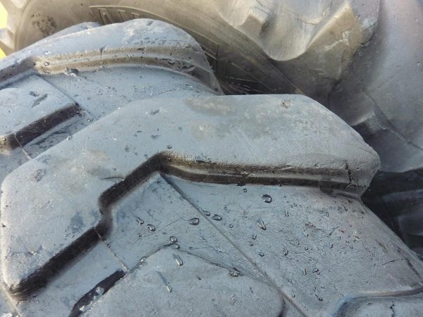 2x Opona używana przemysłowa 16.9-24 ; 440/80-24 CAMSO BACKHOE 900zł W2923 - obrazek 9