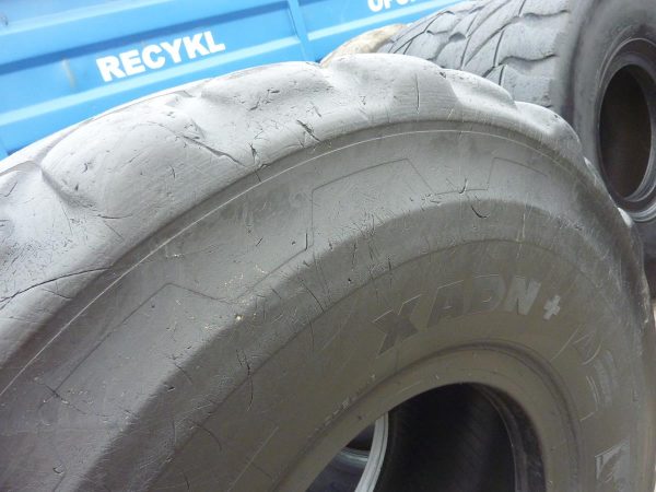 Opona używana przemysłowa 23.5R25 MICHELIN XADN+ 2800zł W3549 - obrazek 7