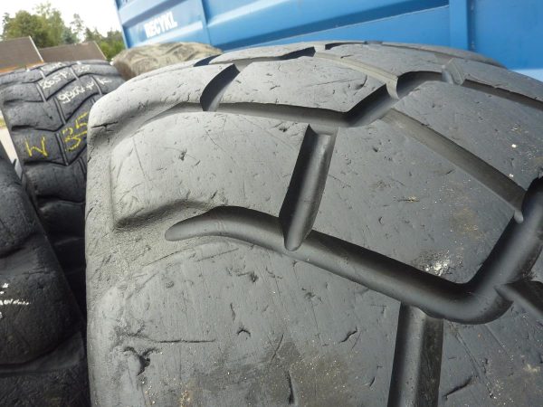 2 x Opona używana przemysłowa 23.5R25 MICHELIN XADN+ 2500zł W3551 - obrazek 7