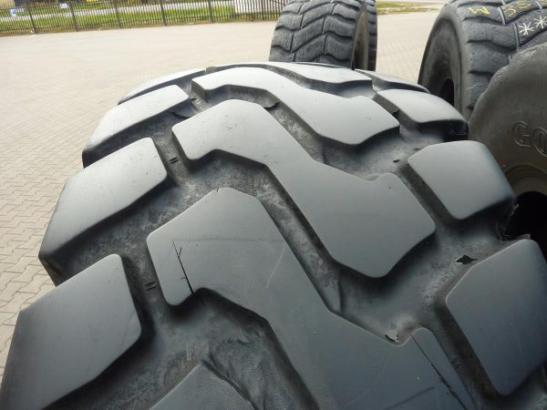 Opona używana przemysłowa 26.5R25 FIRESTONE MULTI BLOCK 3300zł W3553 - obrazek 5