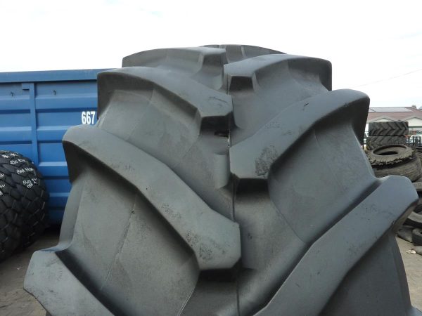 Opona używana rolnicza 710/70R42 TRELLEBORG TM900; 4500zł W3554 - obrazek 5