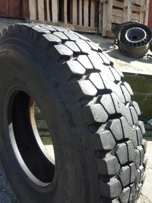 Opona używana ciężarowa 12.00R20 PIRELLI TG85; 650zł C2122 - obrazek 7