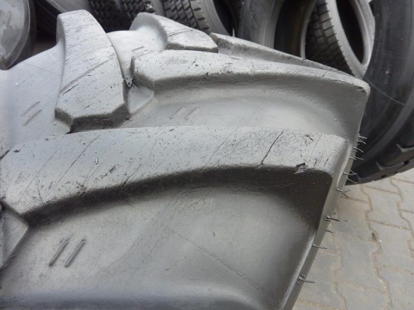 Opona używana przemysłowa 15.0/55-17 MITAS TR-01 TRACTION 600zł W3564 - obrazek 11