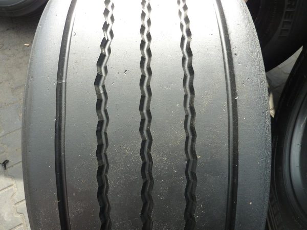 Opona używana ciężarowa 435/50R19.5 CONTINENTAL CONTI HYBRID HT3; 450zł C2125