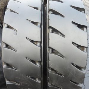 2 x Opona używana przemysłowa 12.00-20 SOLIDEAL PORTMASTER 600zł W3566