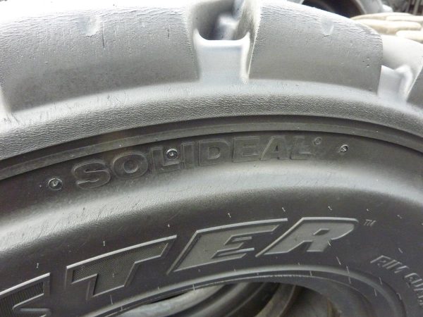 2 x Opona używana przemysłowa 12.00-20 SOLIDEAL PORTMASTER 600zł W3566 - obrazek 3