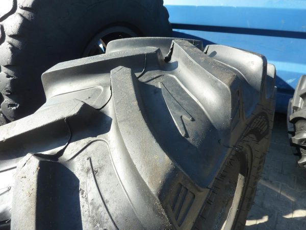 Opona używana rolnicza 380/70R28 MRL FARM MAX RRT 770; 1100zł W3576 - obrazek 8