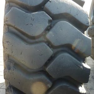 Opona używana przemysłowa 23.5R25 BRIDGESTONE SUPER DEEP VSDT 4000zł W3581