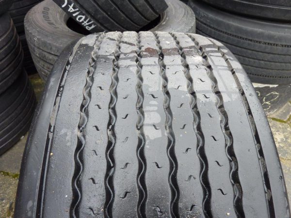 Opona używana ciężarowa 425/55R19.5 MICHELIN XTAZ 600zł C558 - obrazek 4