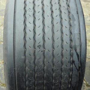 Opona używana ciężarowa 425/55R19.5 MICHELIN XTAZ 600zł C558