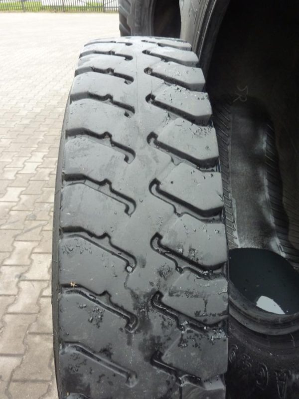 Opona używana przemysłowa 12.00R24 CONTINENTAL HDC 700zł W3591 - obrazek 4